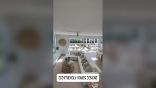 Σύγχρονο σχέδιο σπιτιού φιλικό προς το περιβάλλον